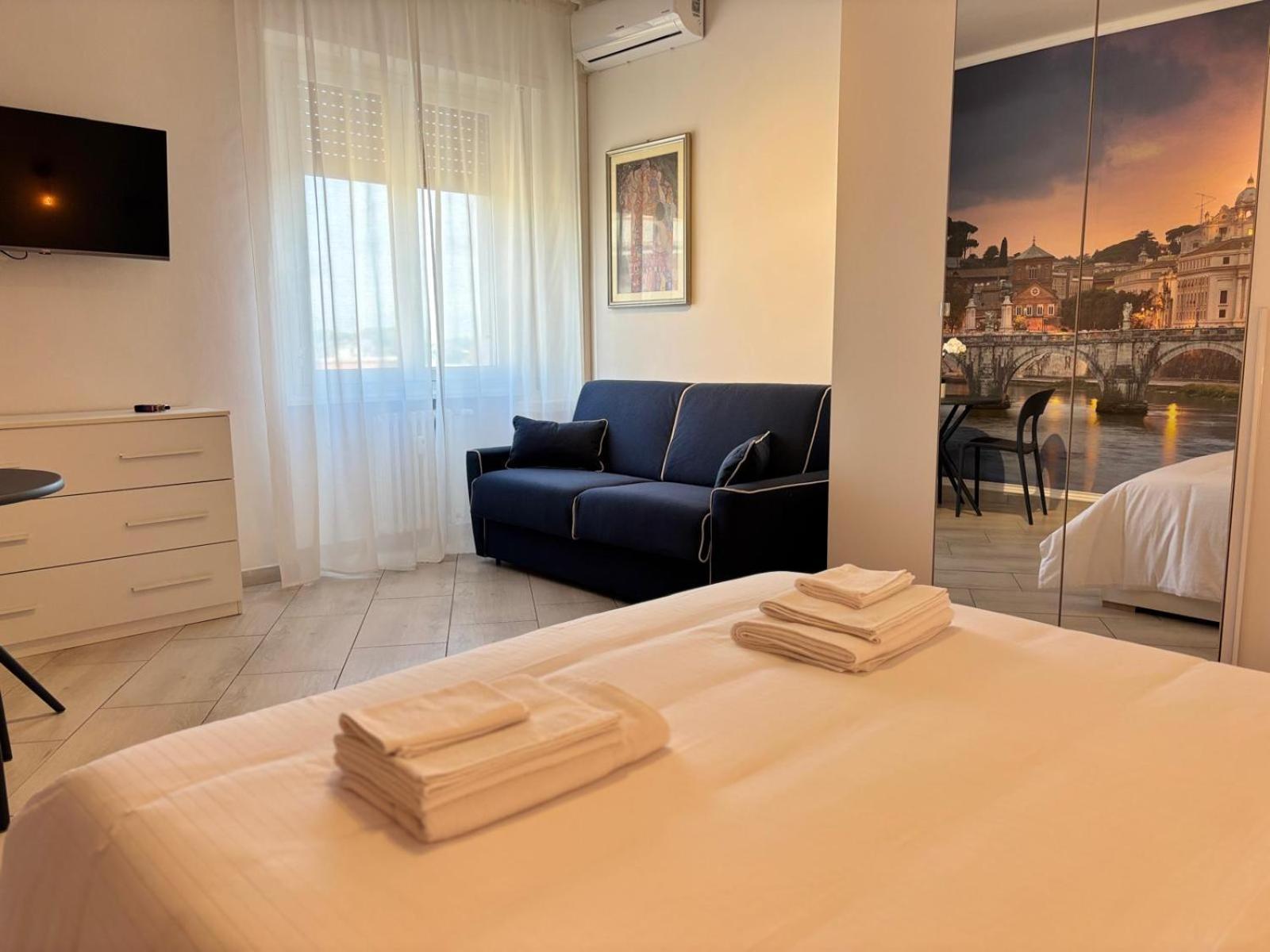 Hotel Roma Elena Esterno foto